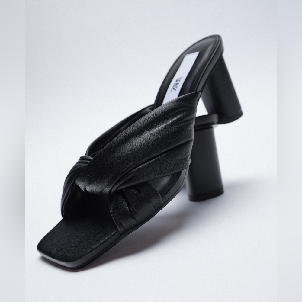 ZARA Comfortable Quilted Leather Mules - BLACK - Picture 2 of 6